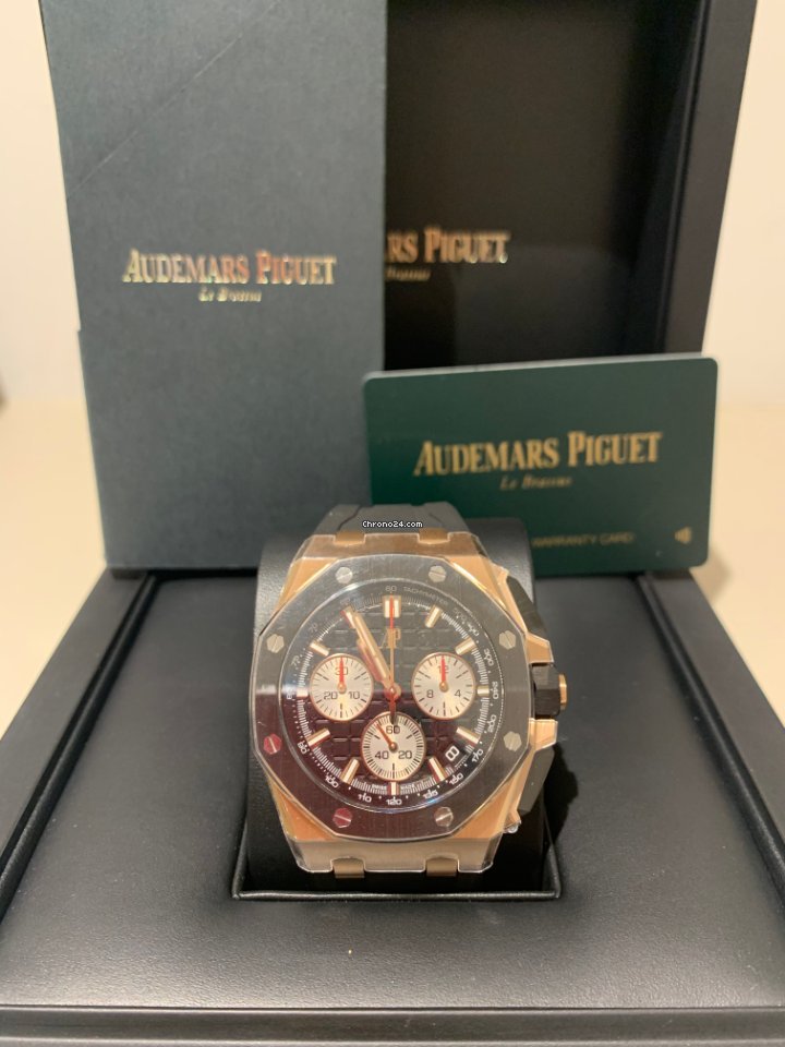 IMG_9081 Audemars Piguet Royal Oak Offshore Chronograph Mens watch Unisex Automatic Rose gold 26420RO.OO.A002CA.01 Replica 4
