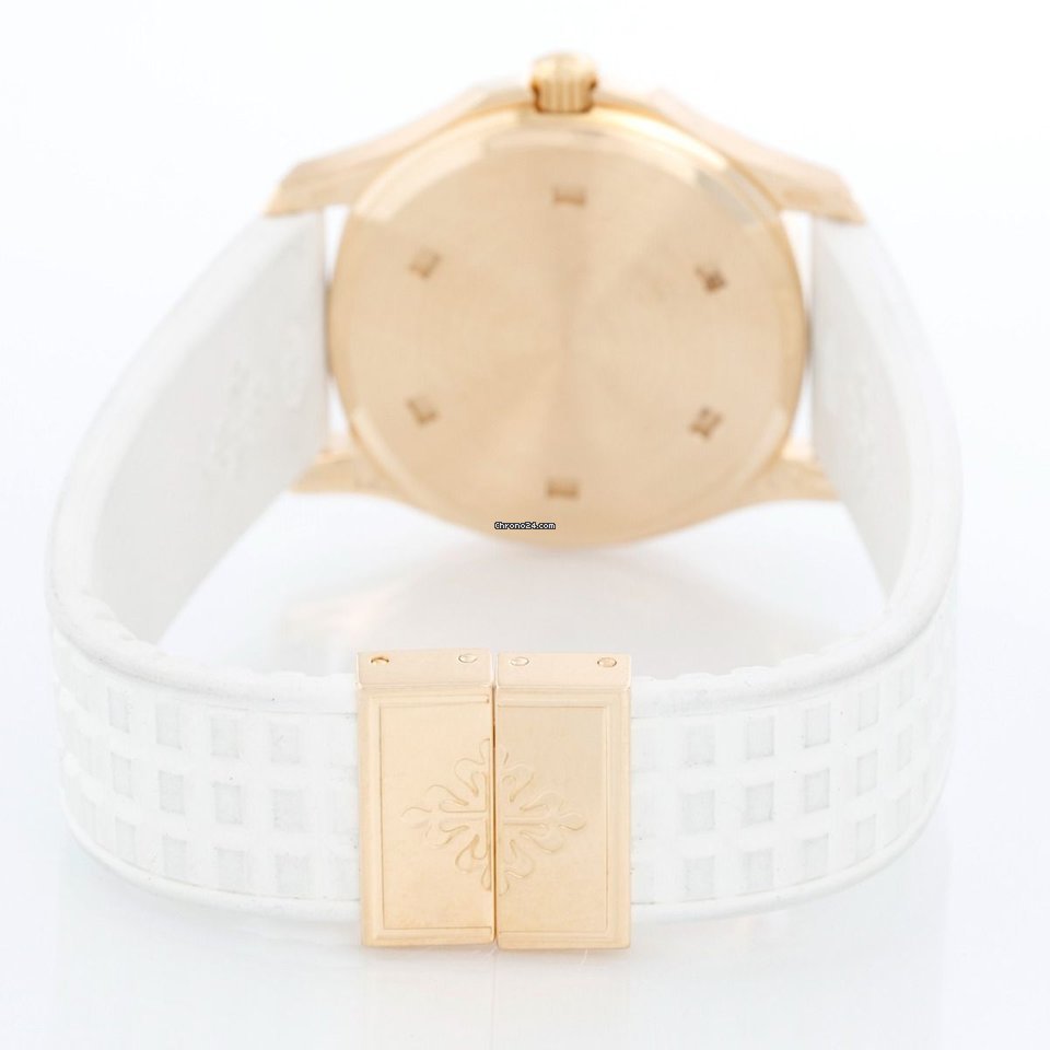 IMG_9081 Patek Philippe Aquanaut Womens watch Quartz Yellow gold 4960 J Replica 4