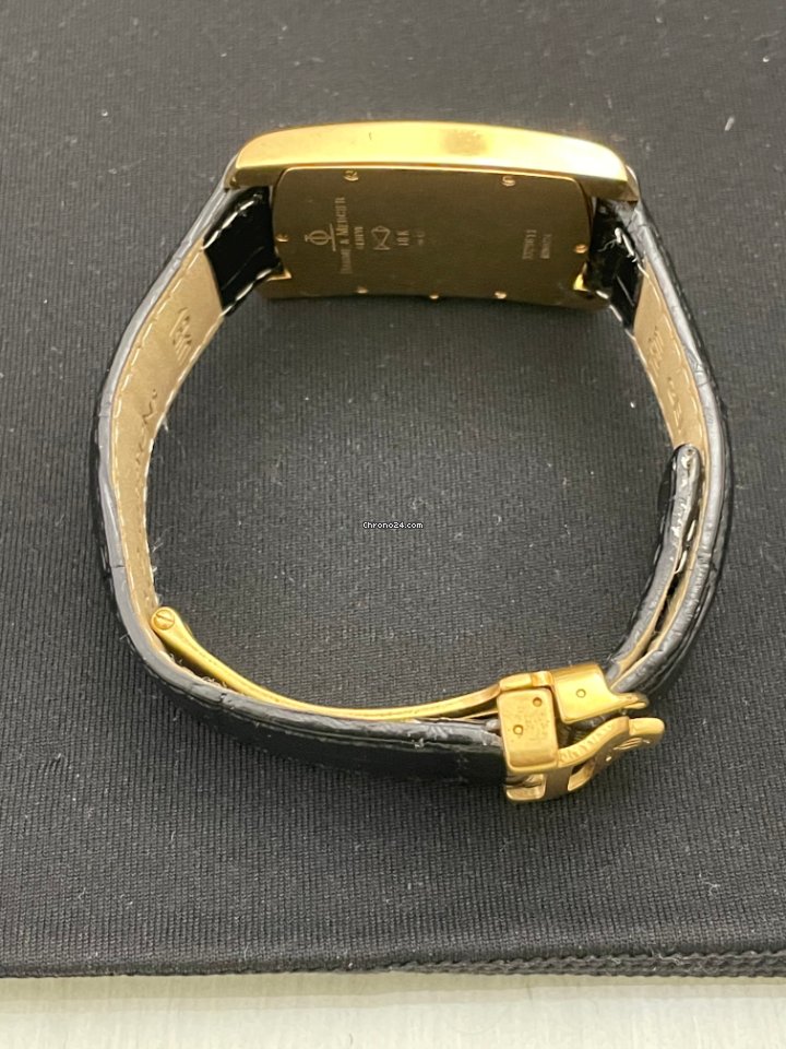 IMG_9081 Baume & Mercier Hampton Mens watch Unisex Quartz Yellow gold MV045224 Replica 4