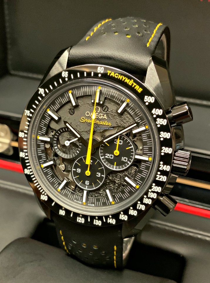 Omega Speedmaster Professional Moonwatch Mens watch Unisex Manual winding Ceramic 311.92.44.30.01.001 Replica 4