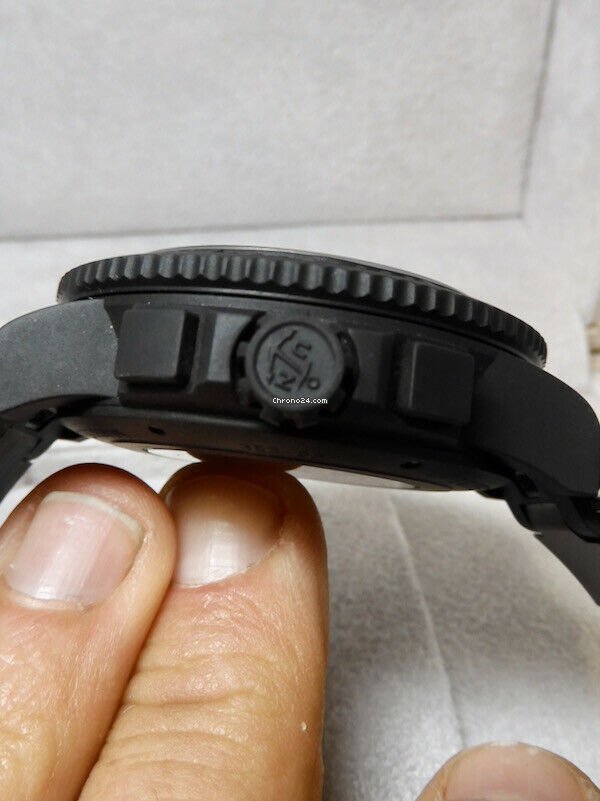 IMG_9081 Ulysse Nardin Diver Black Sea Automatic Steel 353-92-3C Replica 4