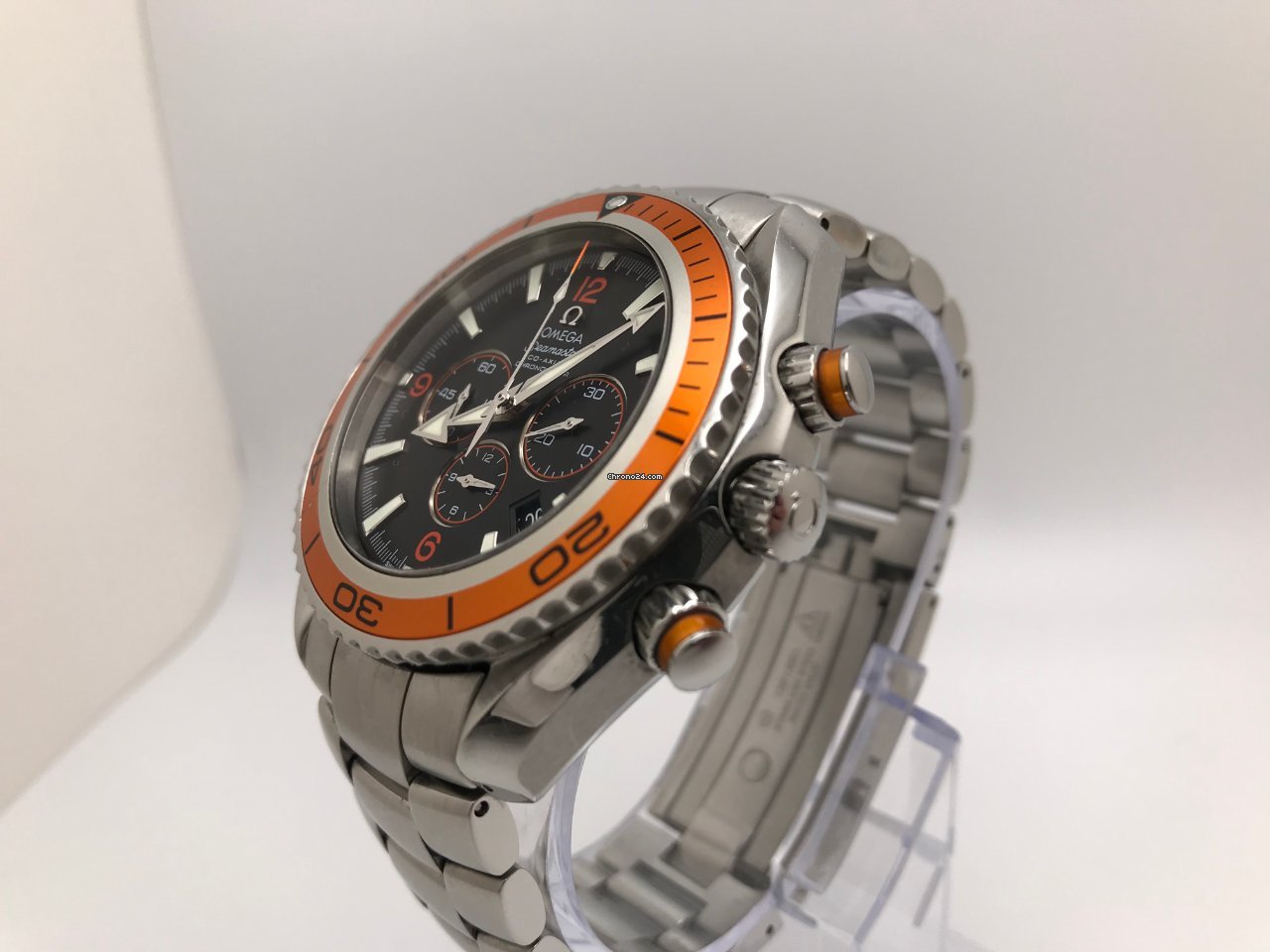 IMG_9081 Omega Seamaster Planet Ocean Chronograph Mens watch Unisex Automatic Steel 2218.50.00 Replica 4