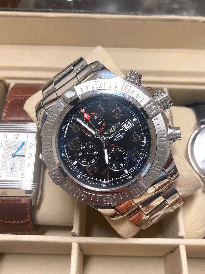 IMG_9081 Breitling Super Avenger II Mens watch Unisex Automatic Steel A1337111 BC28 168A Replica 4
