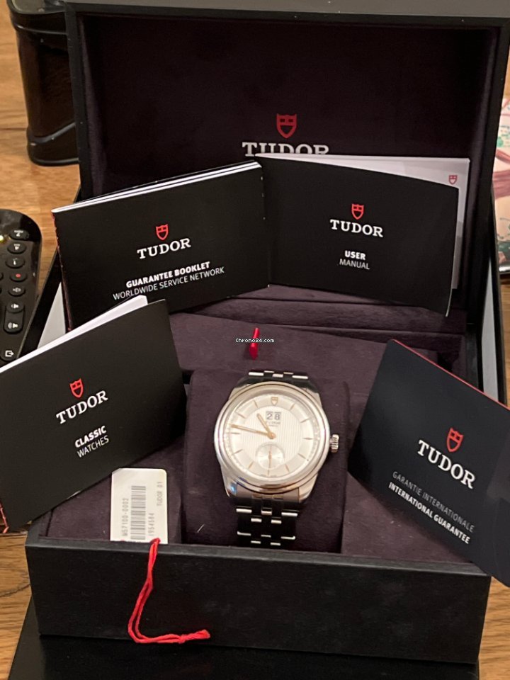 IMG_9081 Tudor Glamour Double Date Mens watch Unisex Automatic Steel 57100-0002 Replica 4