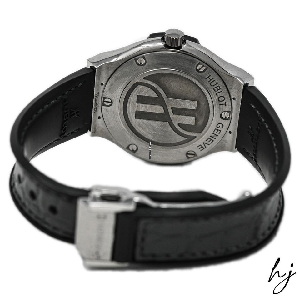 IMG_9081 Hublot Classic Fusion Quartz Womens watch Quartz Titanium 581.NX.2610.RX Replica 4