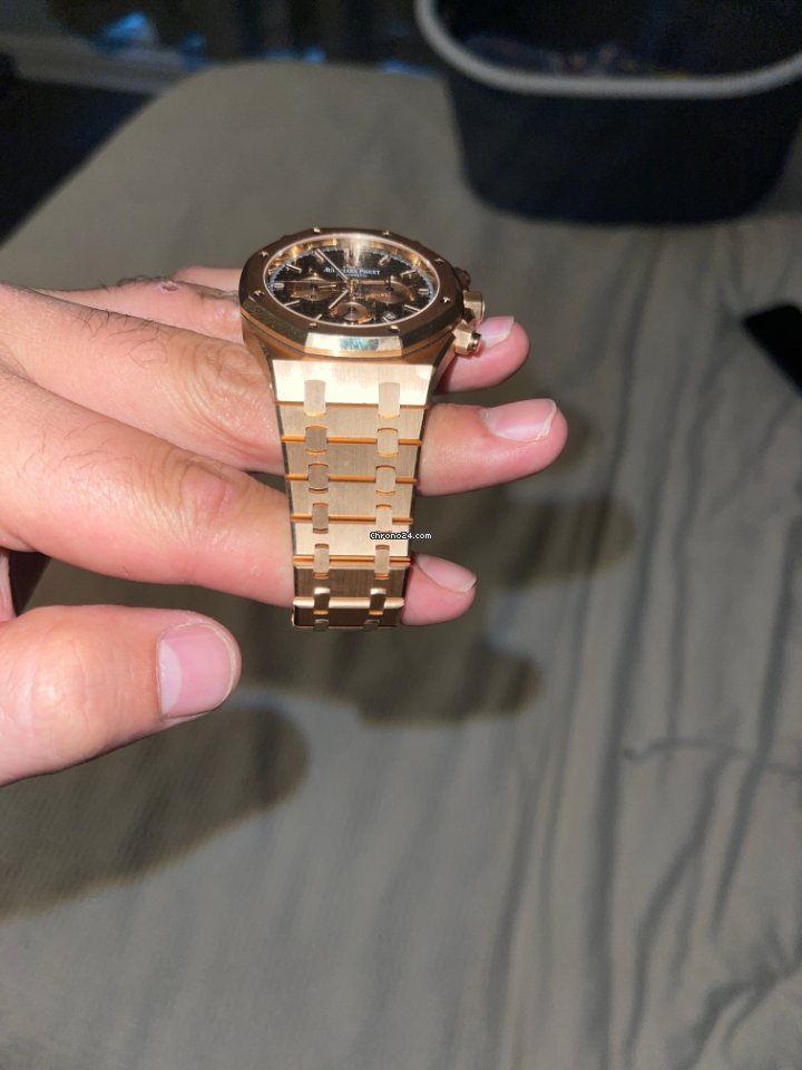 IMG_9081 Audemars Piguet Royal Oak Chronograph Mens watch Unisex Automatic Rose gold 26331or Replica 4