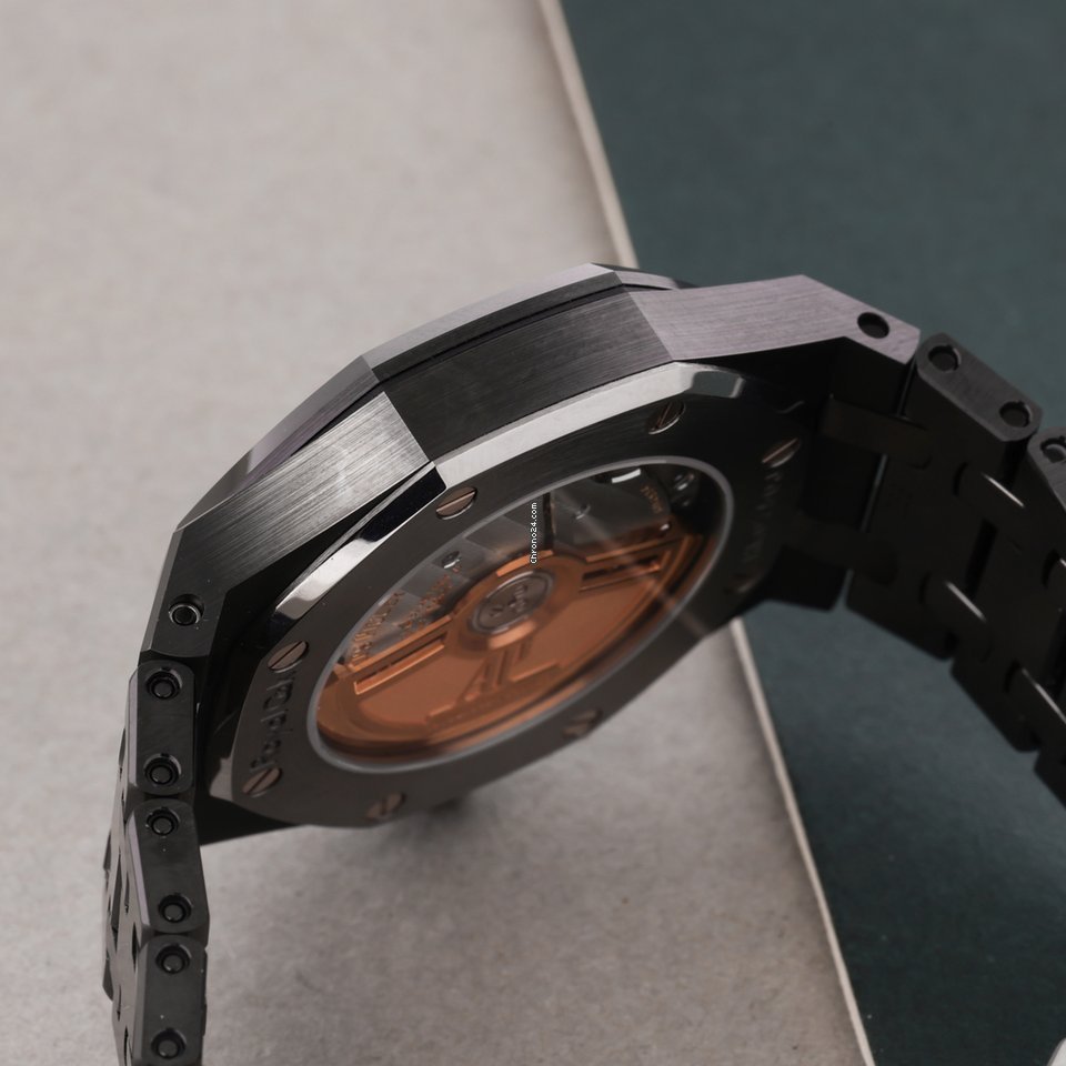 IMG_9081 Audemars Piguet Royal Oak Mens watch Unisex Automatic Ceramic 77350CE.OO.1266CE.01 Replica 4