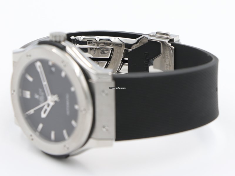 IMG_9081 Hublot Classic Fusion 45, 42, 38, 33 mm Mens watch Unisex Automatic 511.NX.1170.RX Replica 4