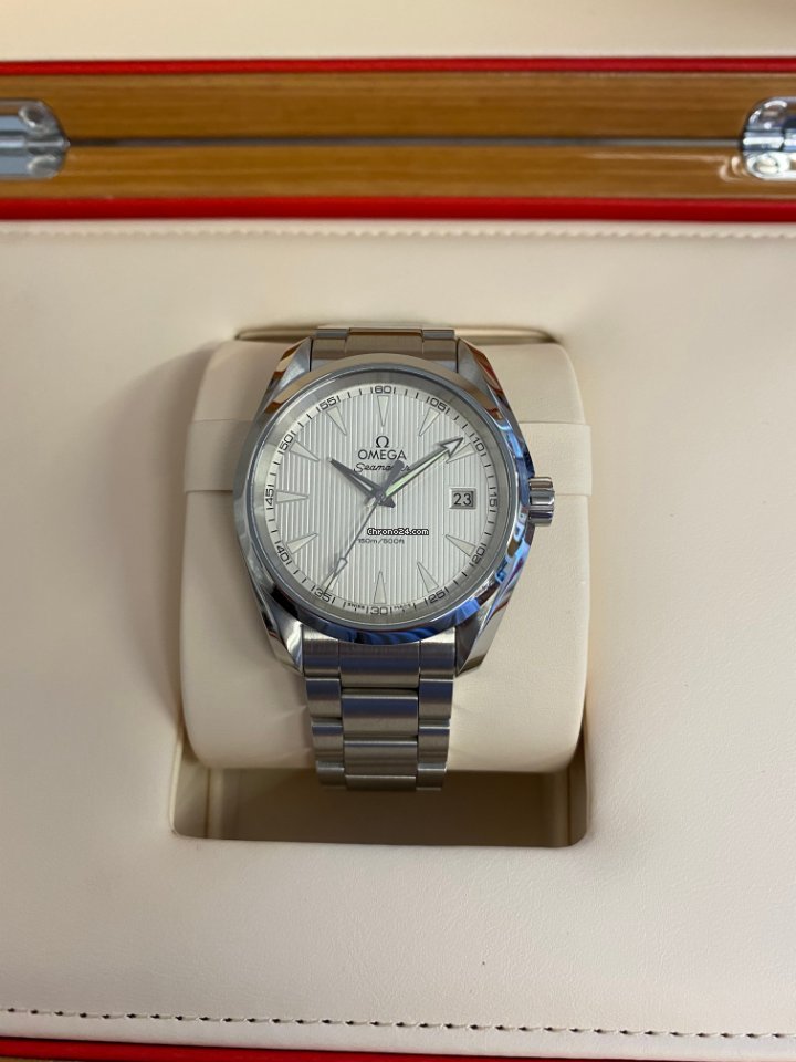 Omega Seamaster Aqua Terra Mens watch Unisex Quartz Steel 231.10.39.60.02.001 Replica 4