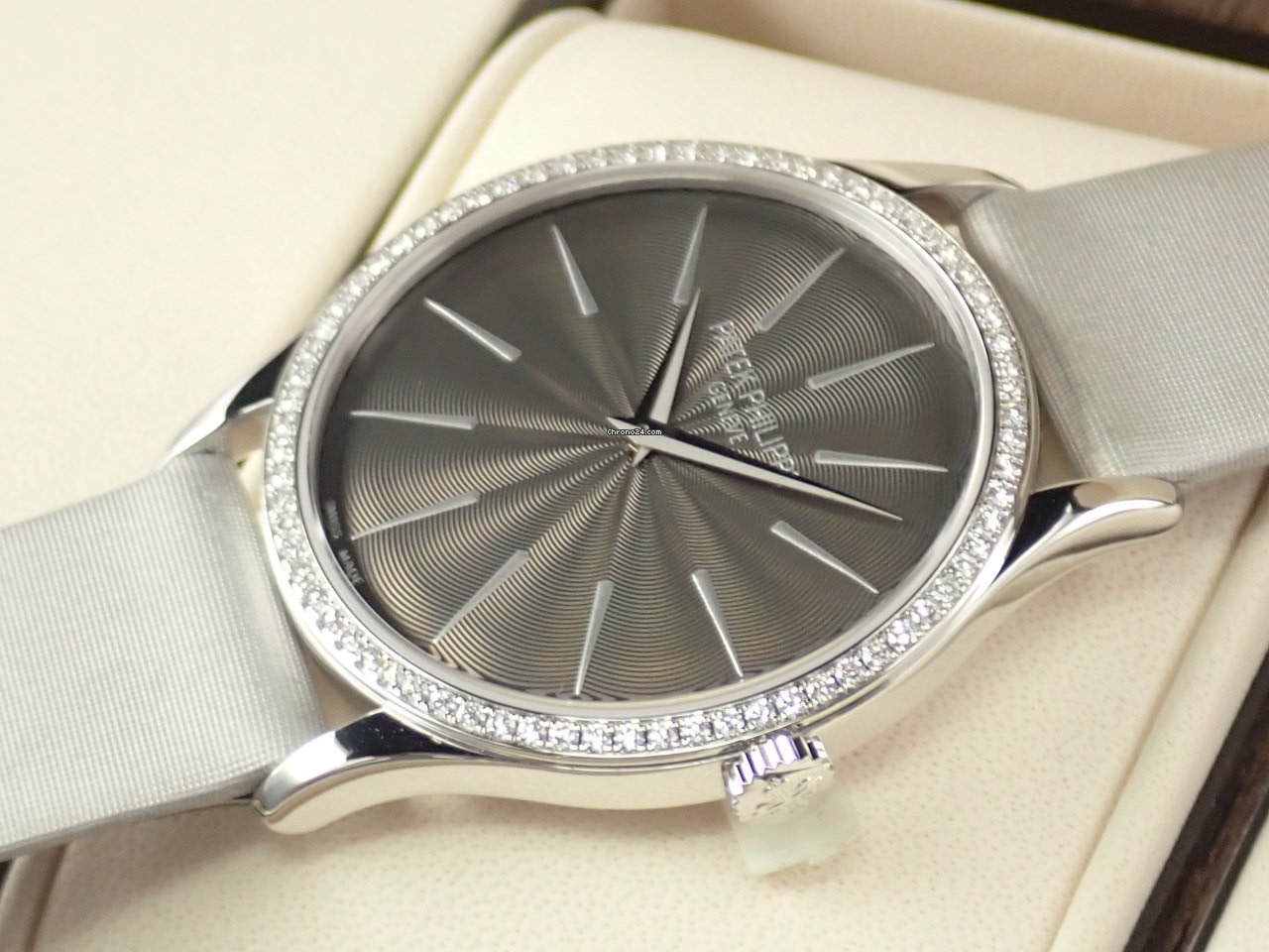 Patek Philippe Calatrava Manual winding White gold 4897G Replica 4