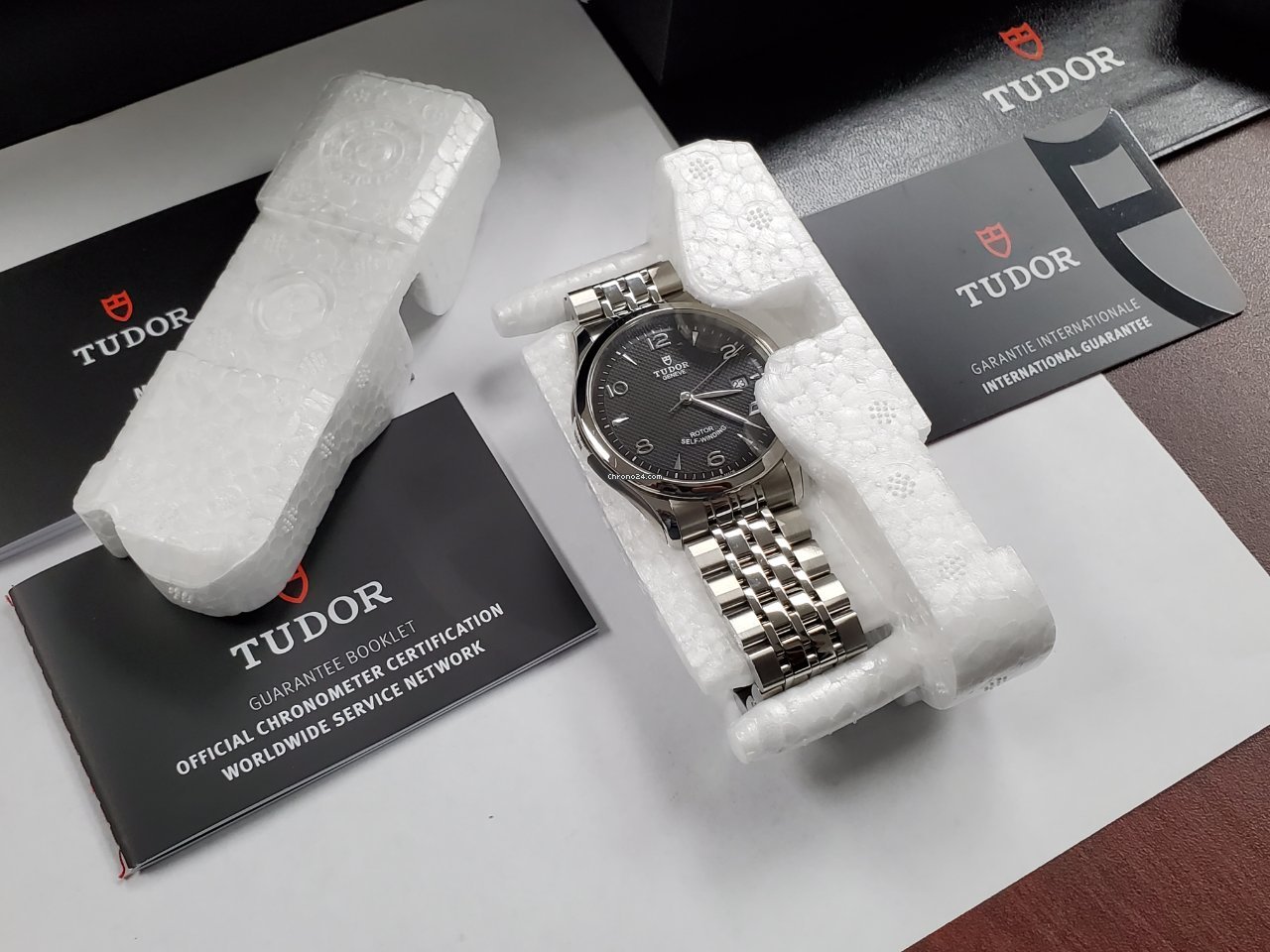 IMG_9081 Tudor 1926 Mens watch Unisex Automatic Steel 91550-0002 Replica 4