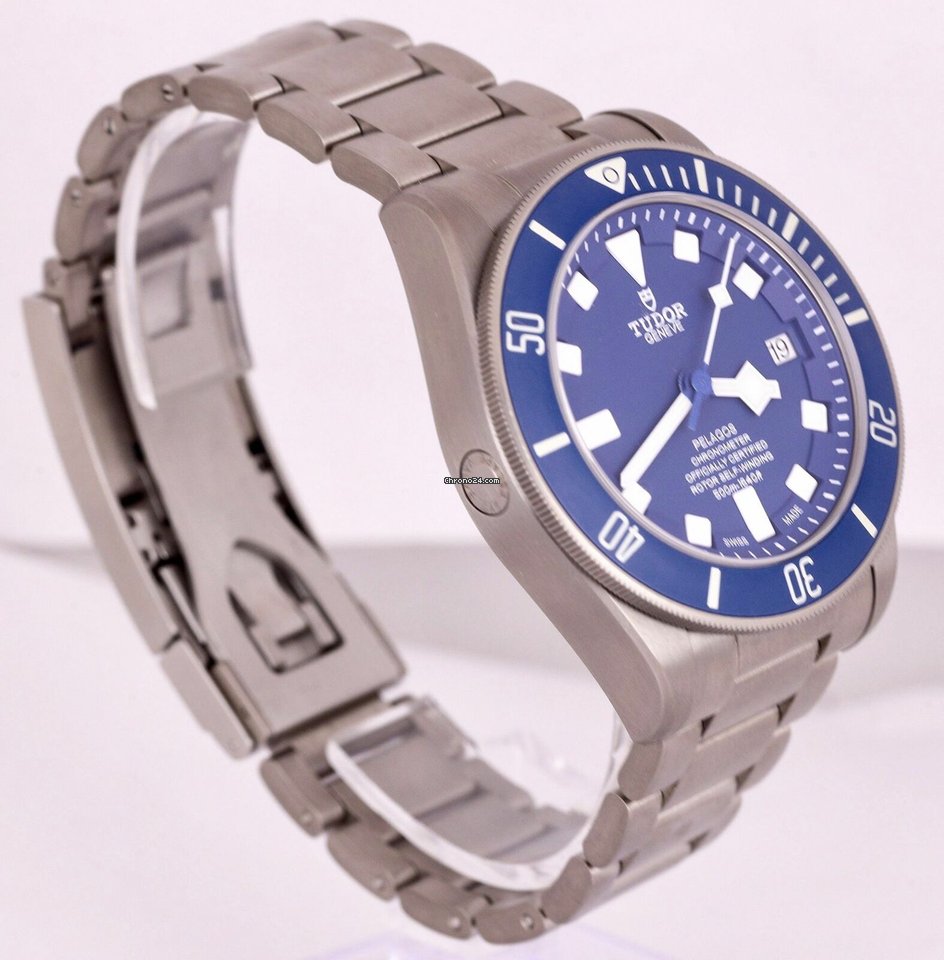 Tudor Pelagos Mens watch Unisex Automatic Steel 25600TB Replica 4