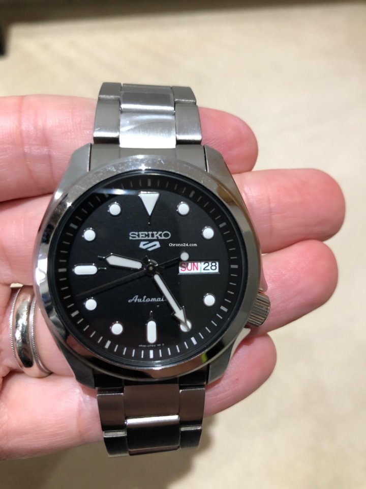 Seiko 5 Sports Mens watch Unisex Automatic Steel SRPE55K1 Replica 4