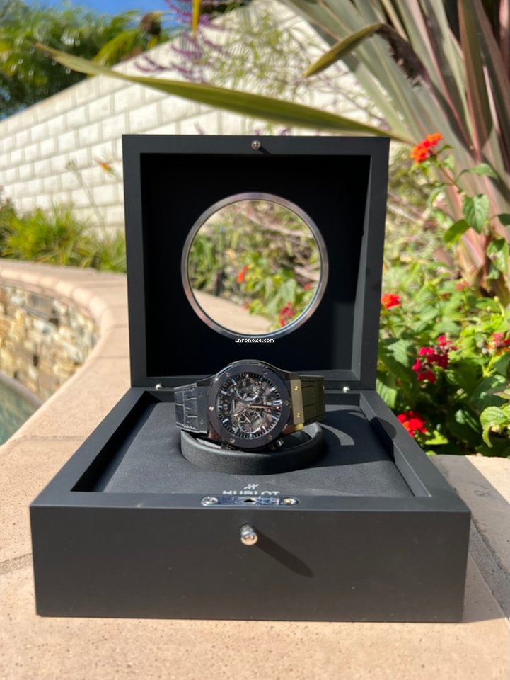 Hublot Classic Fusion Aerofusion Mens watch Unisex Automatic Ceramic 525.cm.0170.rx Replica 4