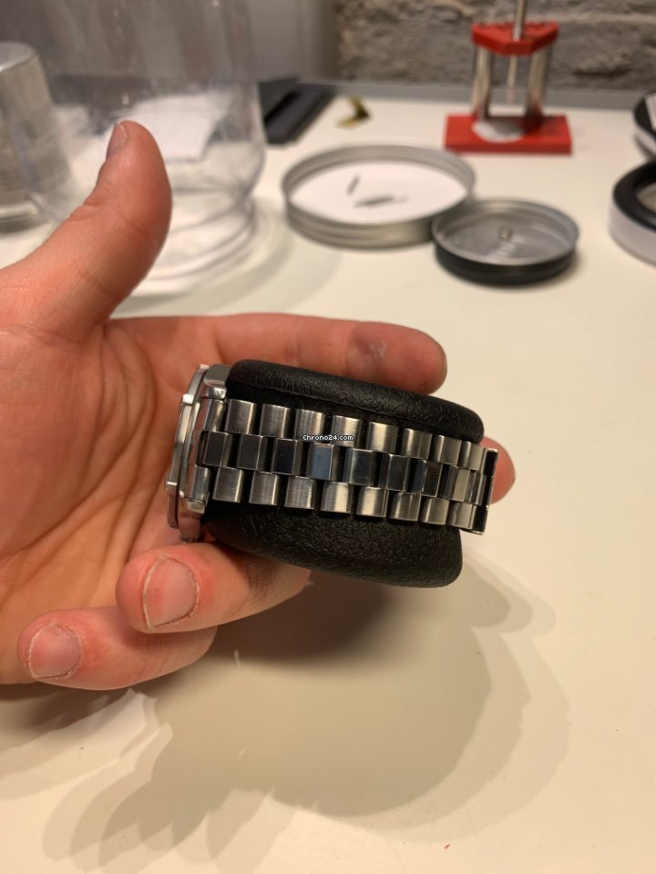 TAG Heuer 2000 Mens watch Unisex Quartz WK1110-0 Replica 4