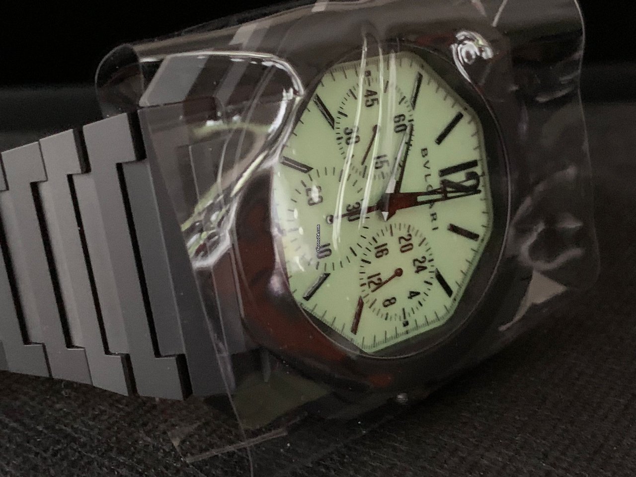 IMG_9081 Bulgari Octo Mens watch Unisex Automatic Ceramic 103621 Replica 4