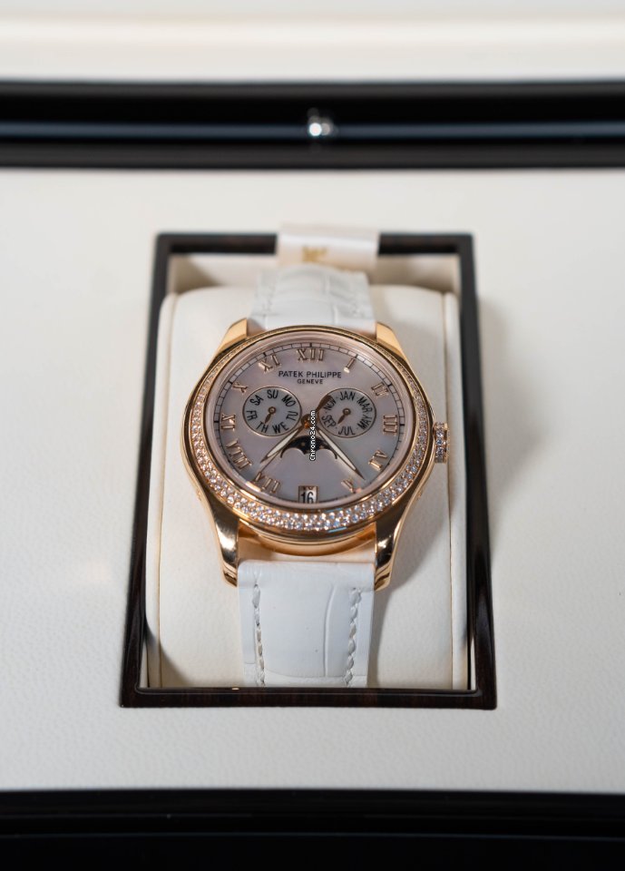 IMG_9081 Patek Philippe Annual Calendar Womens watch Automatic Rose gold 4936R Replica 4