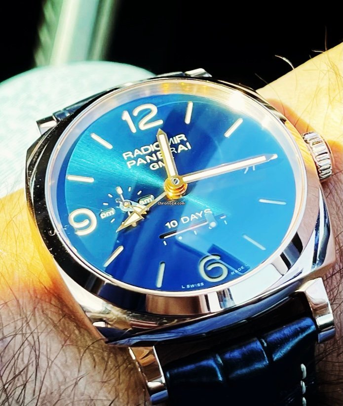 Panerai Special Editions Mens watch Unisex Automatic Rose gold PAM 00659 Replica 4