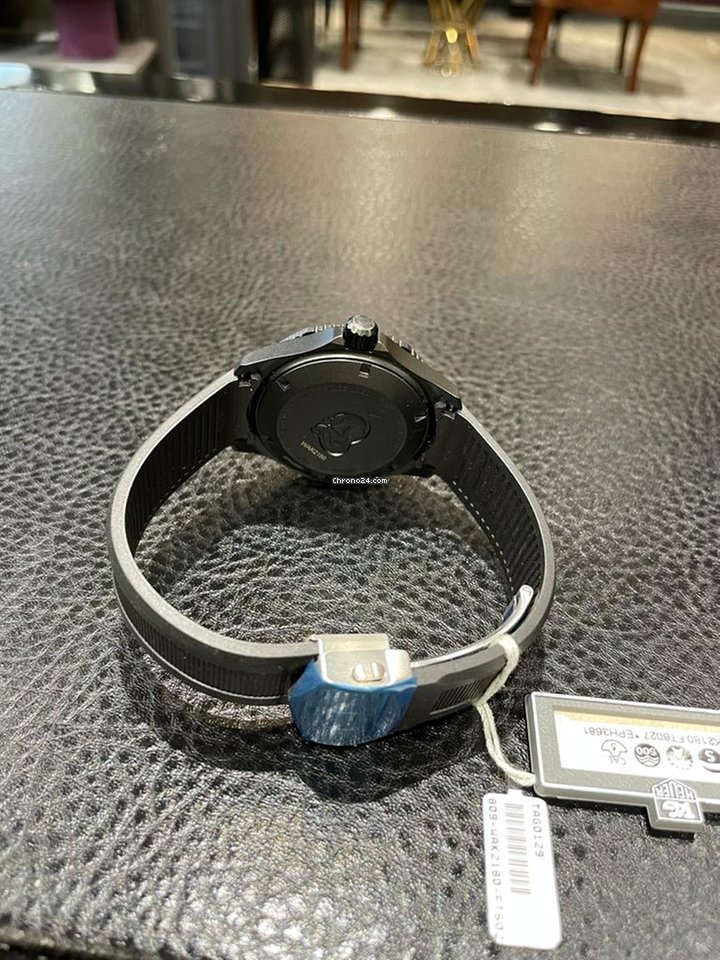 IMG_9081 TAG Heuer Aquaracer 500M Mens watch Unisex Automatic Titanium WAK2180.FT6027 Replica 4