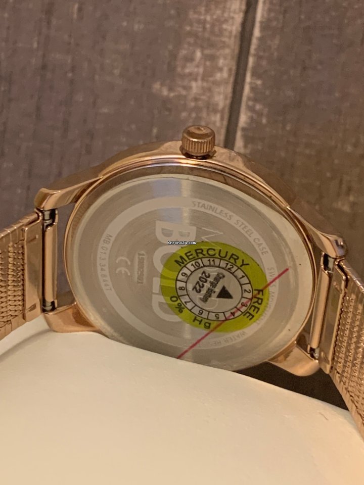 IMG_9081 Movado Bold Mens watch Unisex Quartz Gold Steel 3600373 Replica 4