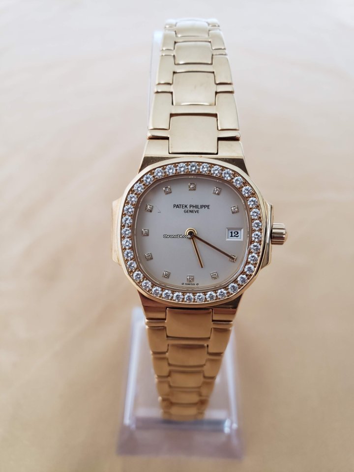Patek Philippe Nautilus Womens watch Quartz Yellow gold 4700 Replica 4