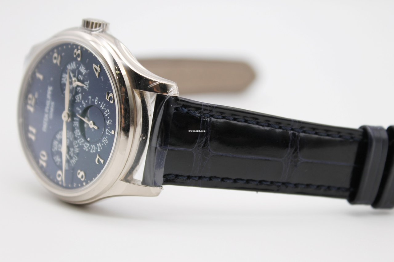IMG_9081 Patek Philippe Perpetual Calendar Mens watch Unisex Automatic White gold 5327G-001 Replica 4