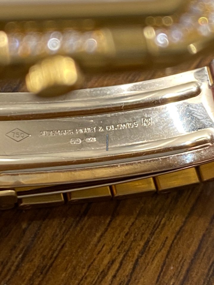 IMG_9081 Audemars Piguet Royal Oak Mens watch Unisex Quartz Yellow gold 6005 Replica 4