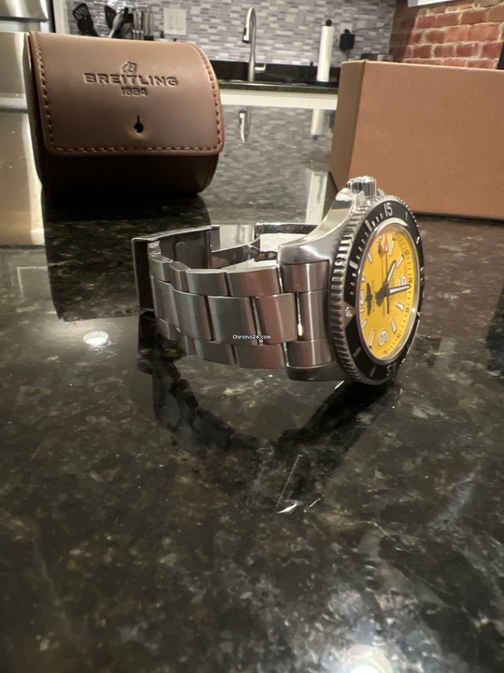 Breitling Superocean 44 Mens watch Unisex Automatic Steel A17367021I1A1 Replica 4