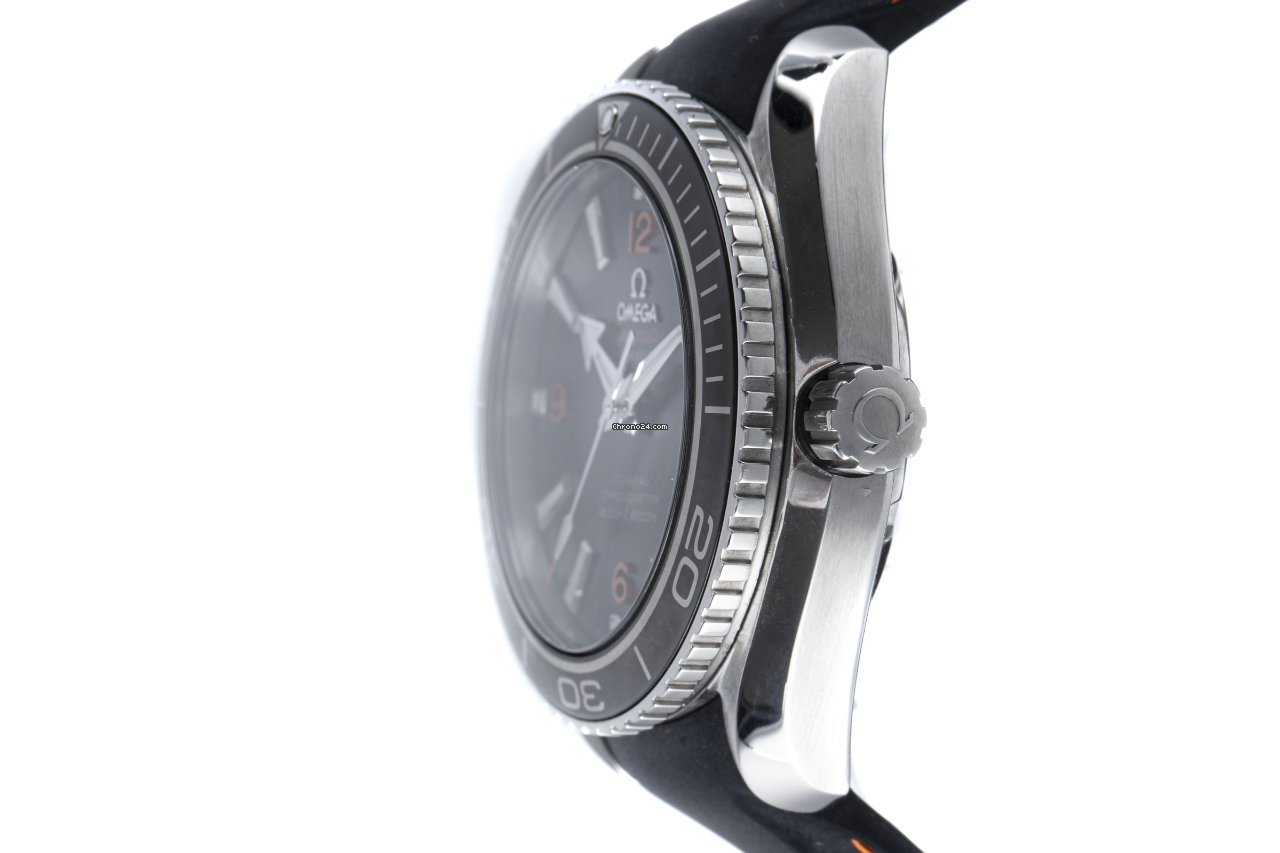 IMG_9081 Omega Seamaster Planet Ocean Mens watch Unisex Automatic Steel 232.30.42.21.01.003 Replica 4