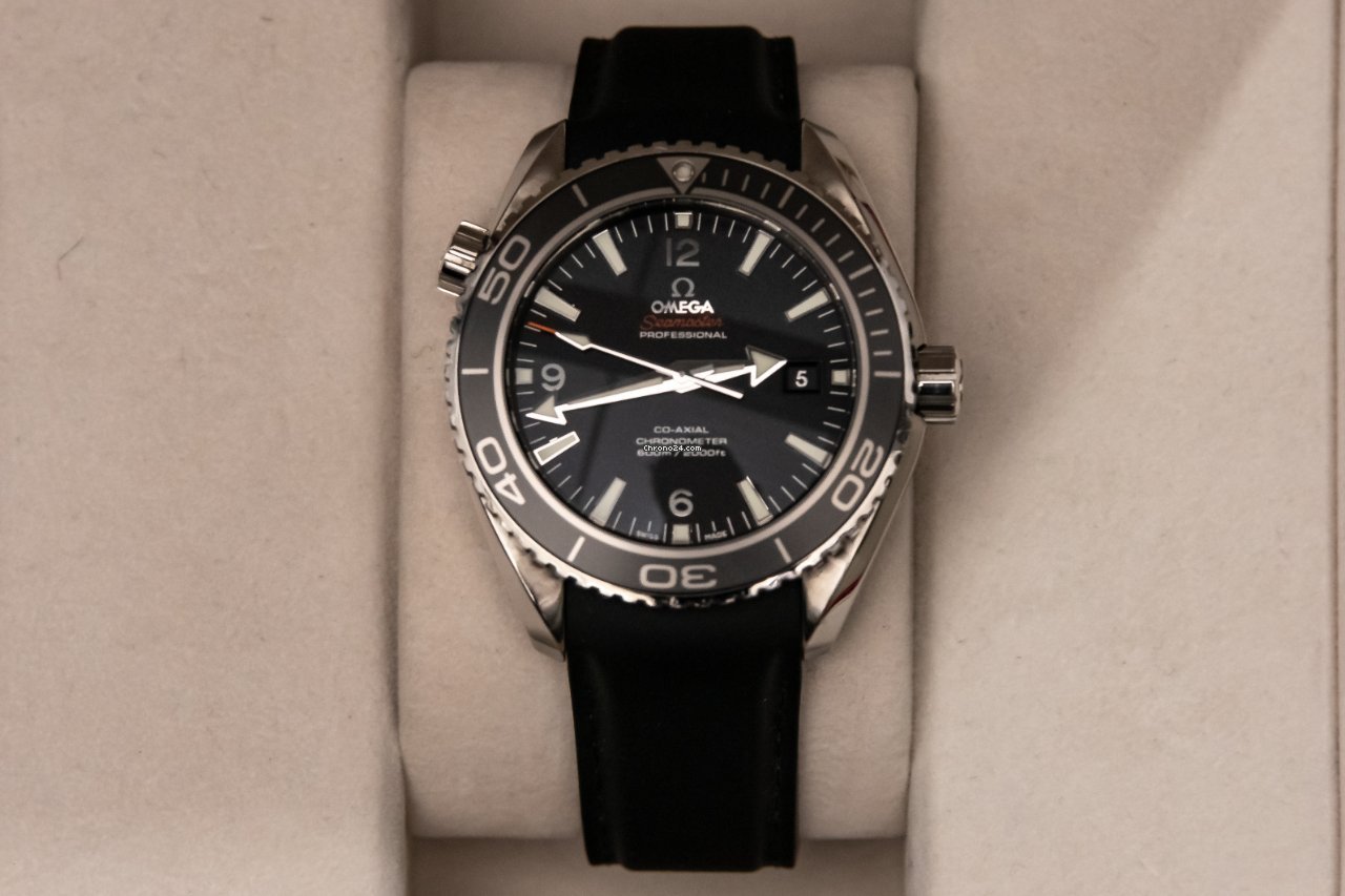 Omega Seamaster Planet Ocean Mens watch Unisex Automatic Steel 232.32.46.21.01.003 Replica 4