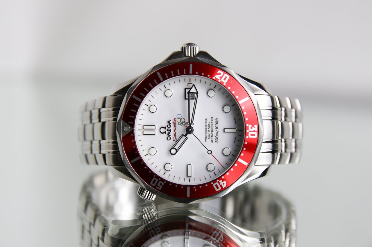 Omega Seamaster Diver 300 M Mens watch Unisex Automatic Steel 212.30.41.20.04.001 Replica 4