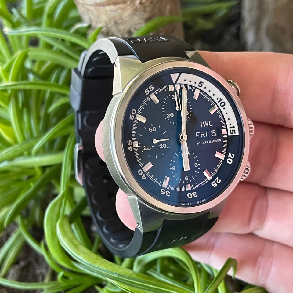 IWC Aquatimer Chronograph Mens watch Unisex Automatic Steel IW371933 Replica 4