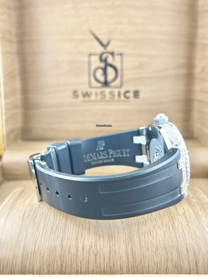 Audemars Piguet Royal Oak Lady Steel 67621ST.ZZ.D002CR.01 Replica 4