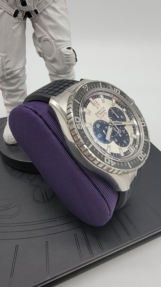 IMG_9081 Zenith El Primero Stratos Flyback Mens watch Unisex Automatic 03.2062.405 Replica 4