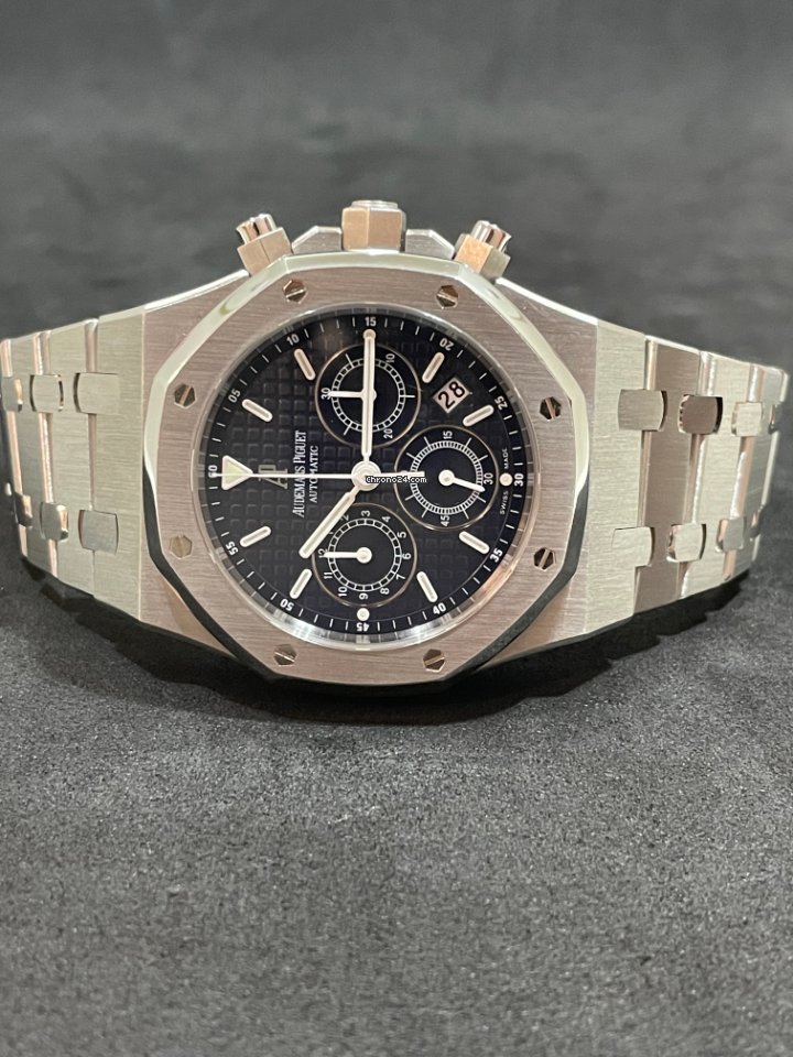 IMG_9081 Audemars Piguet Royal Oak Chronograph Mens watch Unisex Automatic Steel 25860ST.OO.1110ST.04 Replica 4