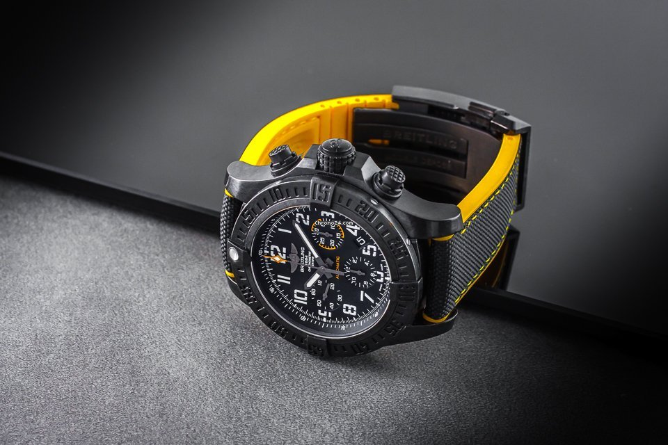 IMG_9081 Breitling Avenger Hurricane Mens watch Unisex Automatic XB0180 Replica 4