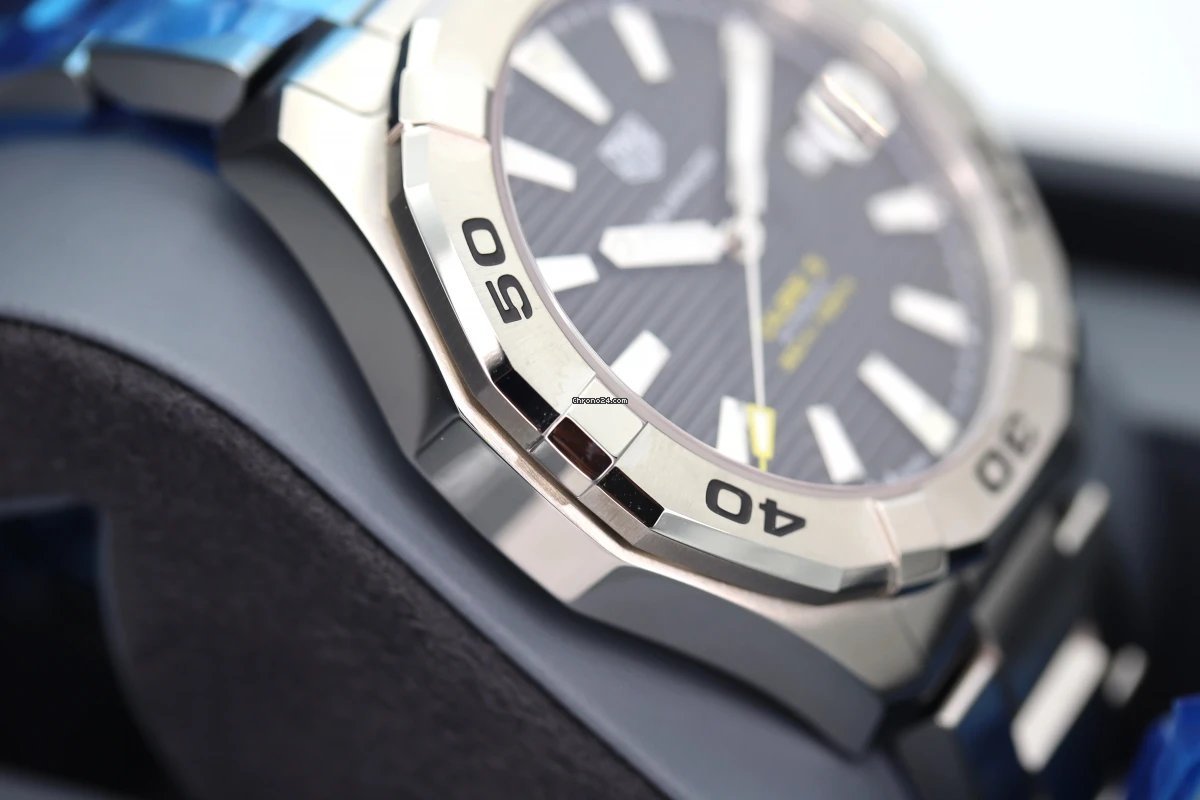 IMG_9081 TAG Heuer Aquaracer 300M Mens watch Unisex Automatic Steel WAY2010 Replica 4