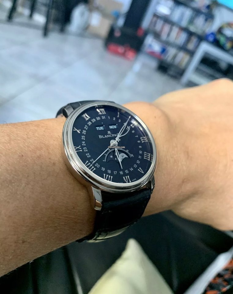 IMG_9081 Blancpain Villeret Quantieme Complet Mens watch Unisex Automatic White gold 6654-1529-55b Replica 4