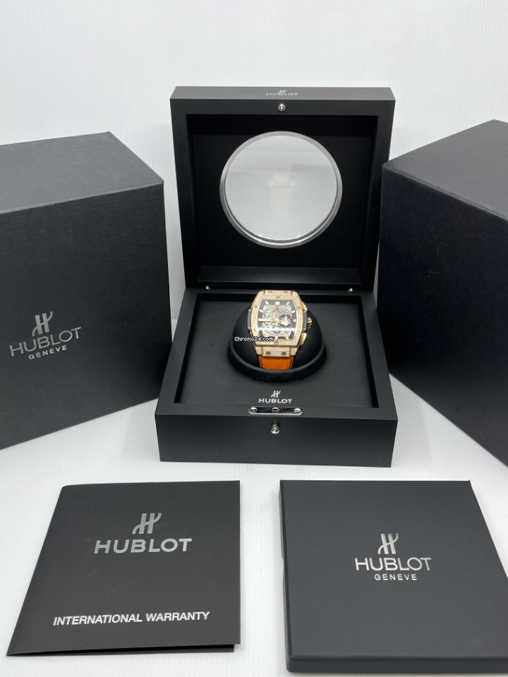 IMG_9081 Hublot Spirit of Big Bang Mens watch Unisex Automatic Rose gold 601.OX.0183.LR.1704 Replica 4