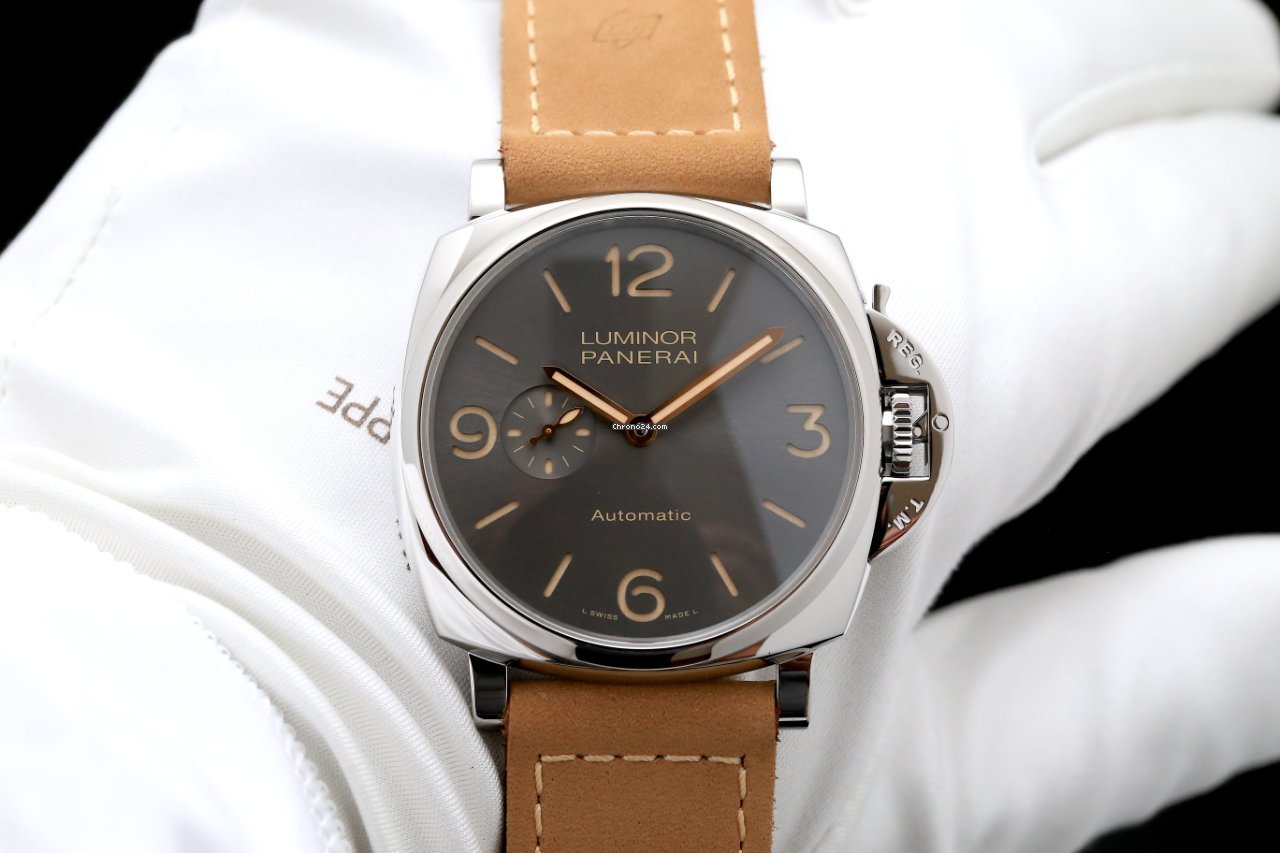 IMG_9081 Panerai Luminor Due Mens watch Unisex Automatic Steel PAM 00739 Replica 4