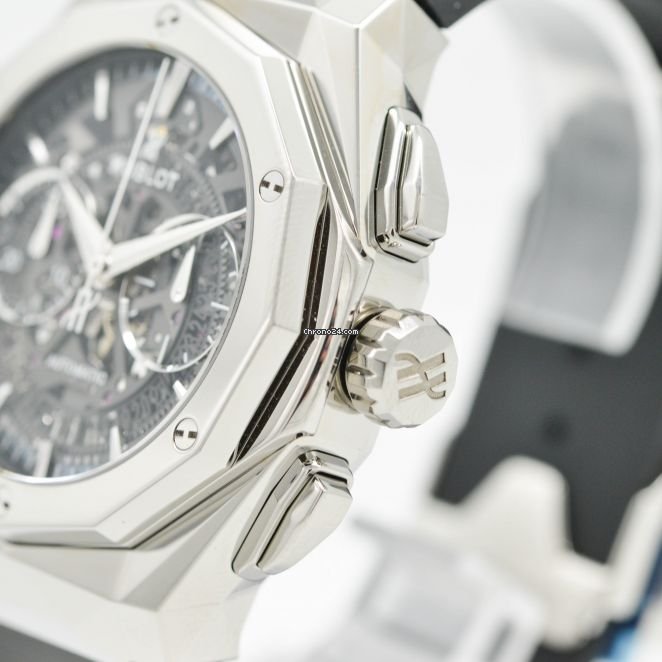 IMG_9081 Hublot Classic Fusion Aerofusion Mens watch Unisex Automatic Titanium 525.NX.0170.RX.ORL18 Replica 4