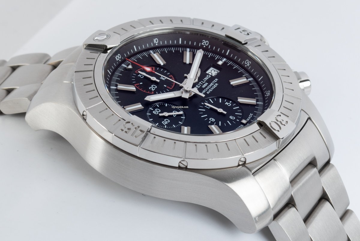 Breitling Super Avenger Mens watch Unisex Automatic Steel A13375101B1A1 Replica 4