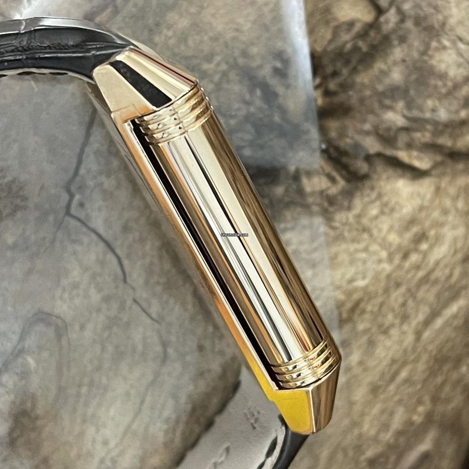 IMG_9081 Jaeger-LeCoultre Reverso Automatic Rose gold 273.2.62 Replica 4