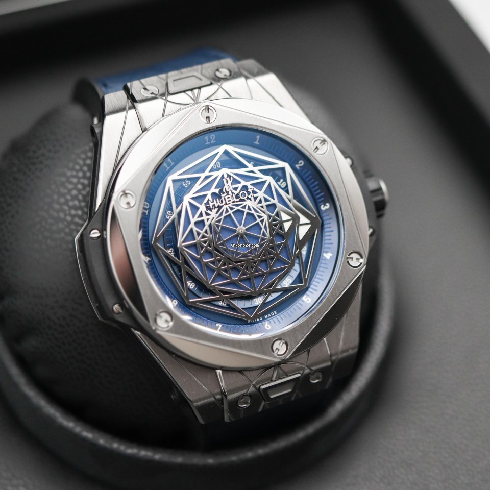 IMG_9081 Hublot Big Bang Sang Bleu Mens watch Unisex Automatic Titanium 415.NX.7179.VR.MXM18 Replica 4