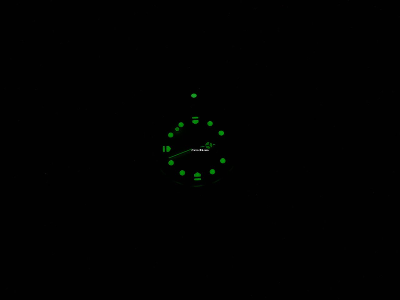 IMG_9081 TAG Heuer Formula 1 Quartz Mens watch Unisex Quartz Plastic 384.513 1 Replica 4