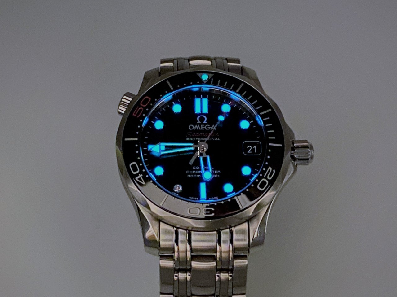 Omega Seamaster Diver 300 M Mens watch Unisex Automatic Steel 212.30.36.20.51.001 Replica 4