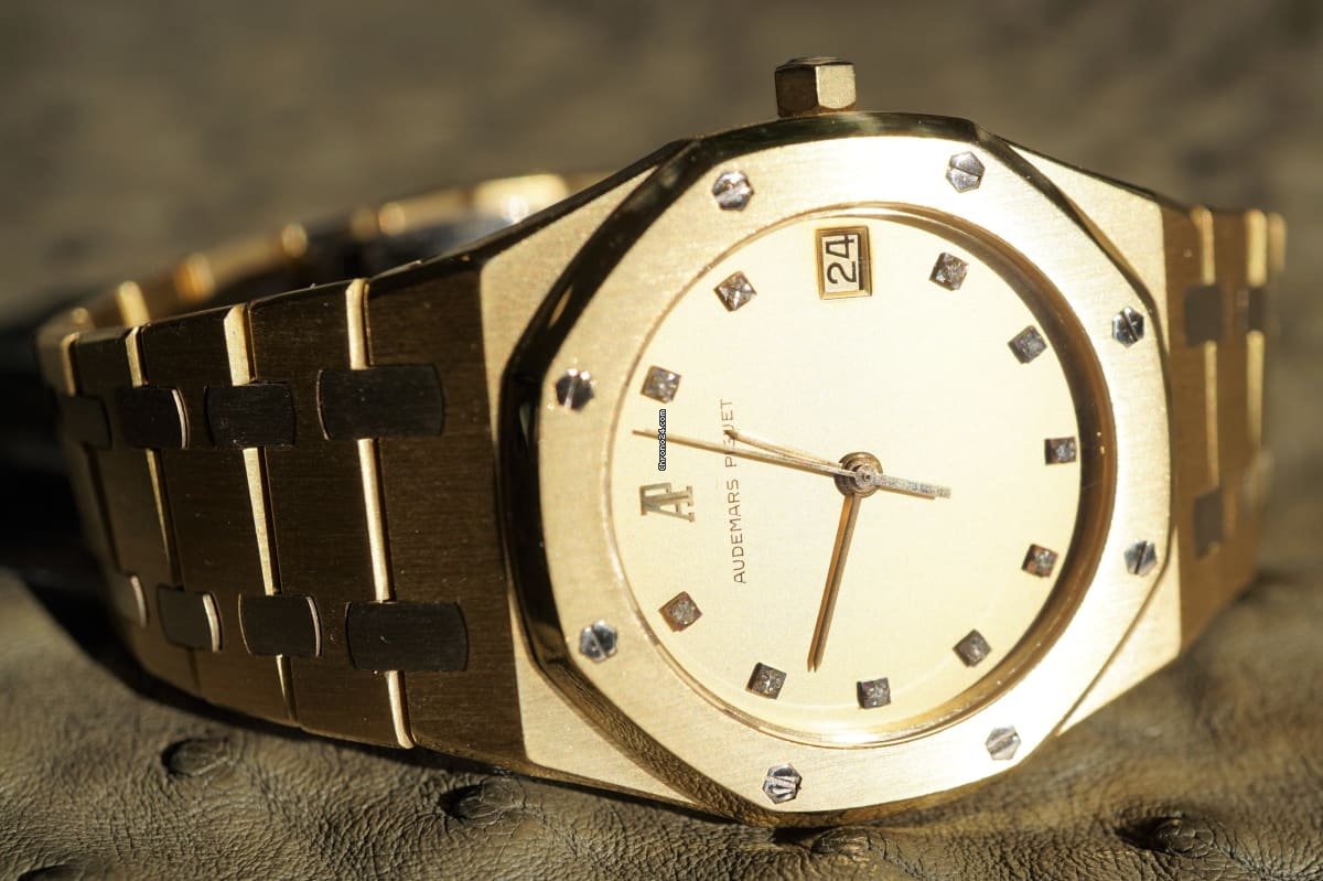 Audemars Piguet Royal Oak Mens watch Unisex Quartz Yellow gold 6023 Replica 4