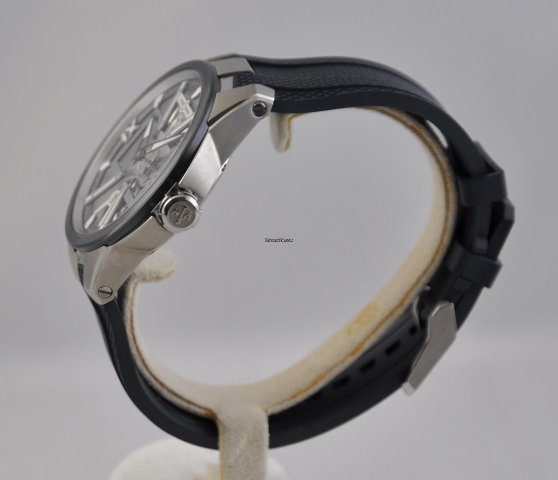 IMG_9081 Ulysse Nardin El Toro Black Toro Mens watch Unisex Manual winding Titanium 3713-260-3 03 Replica 4