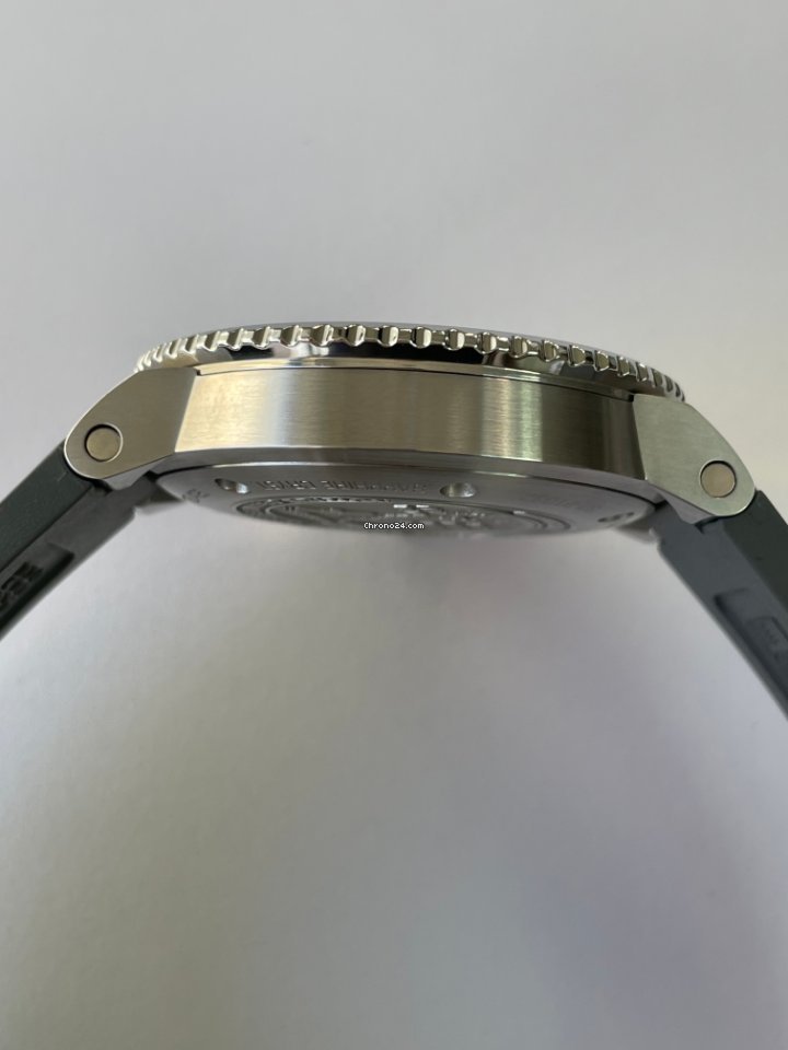 Oris Aquis Date Mens watch Unisex Automatic Steel 01 733 7730 4125-Set MB Replica 4