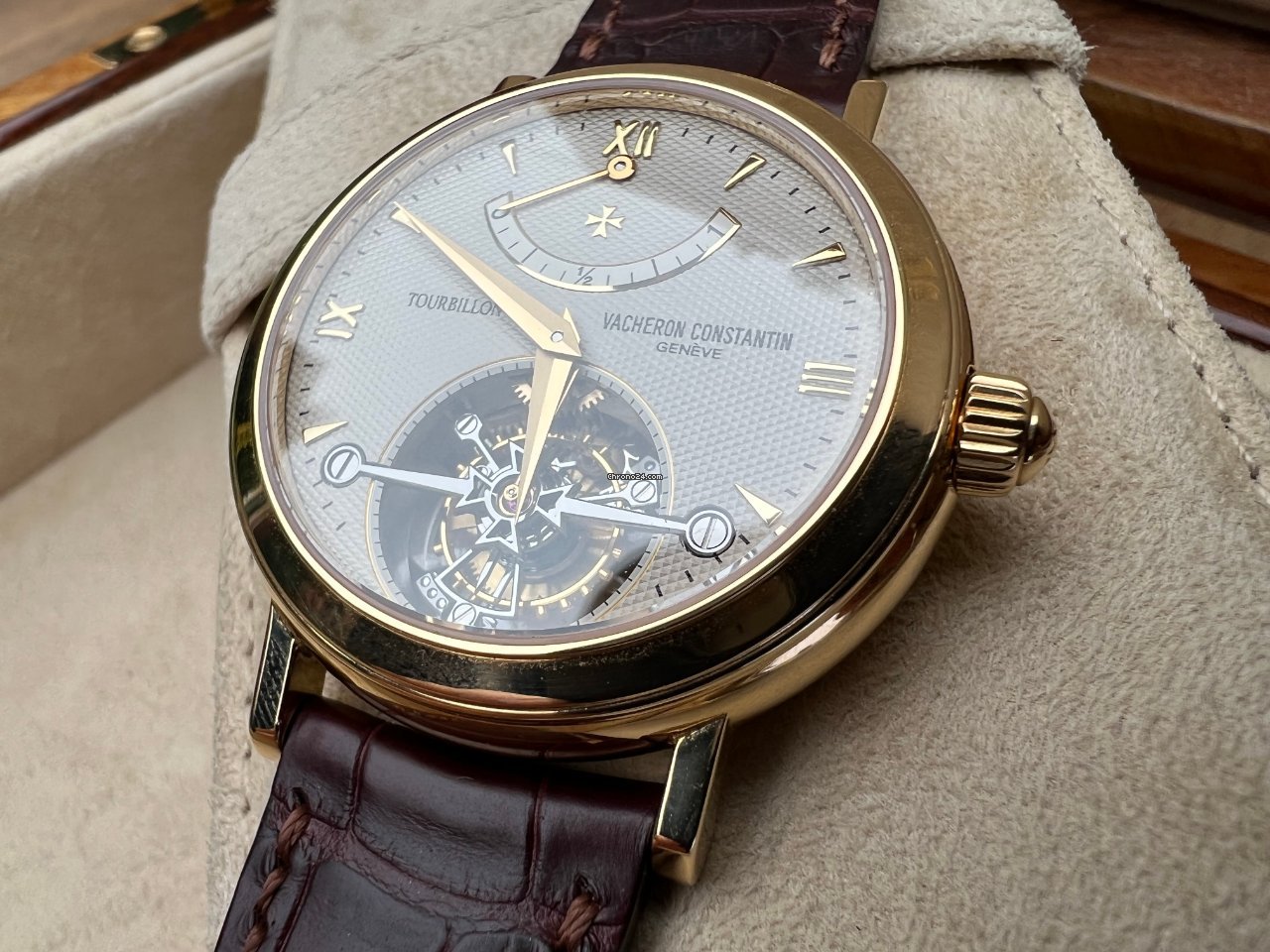 Vacheron Constantin Patrimony Mens watch Unisex Manual winding 30050 000J-7604 Replica 4
